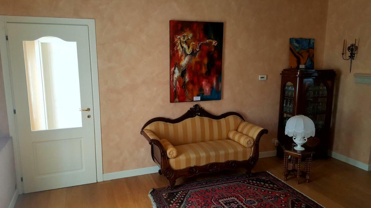 B&B Villa Fiorini Moniga del Garda 外观 照片
